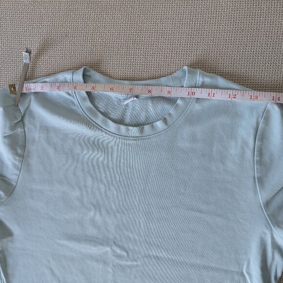 *2/$20* Uniqlo 90's y2k Light Blue Cotton Baby Tee, Size L - Picture 8 of 9